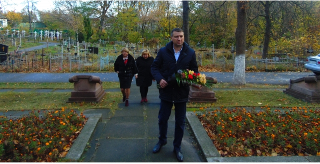 У Подільському районі відбулися урочисті заходи, приурочені 74-й річниці вигнання нацистів із України