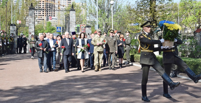 У Києві вшанували пам’ять Героїв Чорнобиля (+фото)