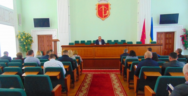 7 травня Віктор Смирнов провів щотижневу апаратну нараду