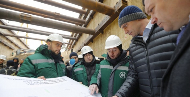 Віталій Кличко: «Будівництво метро на Виноградар триває за графіком. Уже готовий вхідний тунель для наступного етапу робіт на станції «Мостицька» (+фото)