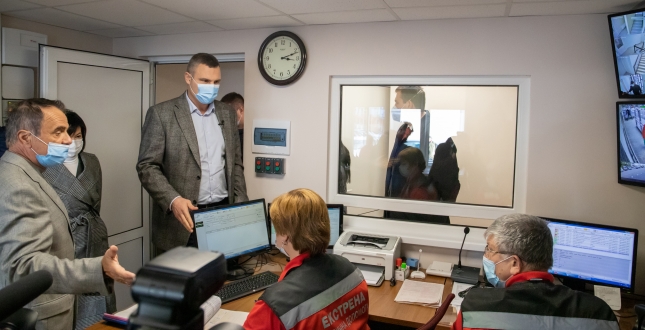Віталій Кличко показав, як оновили відділення швидкої допомоги в Святошинському районі (+фото, відео)