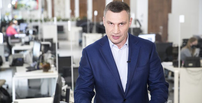 Віталій Кличко: У столиці до хворих із підозрою на коронавірус щодоби виїжджають 25 бригад швидкої допомоги