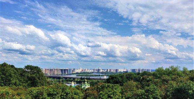 У Києві станом на ранок 27 вересня повітря чисте, радіаційний фон перебуває в нормі